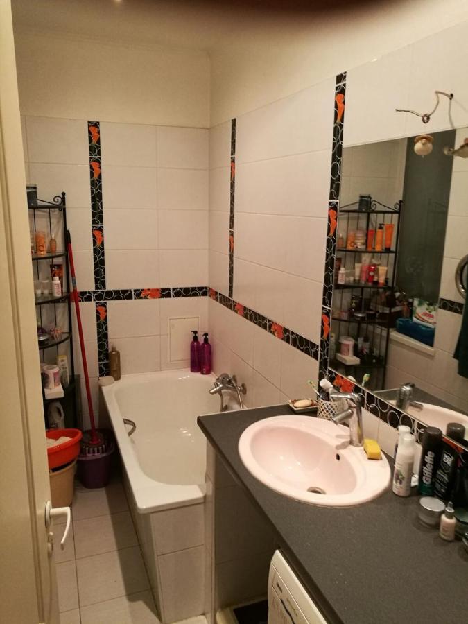 Cozy Apartment In Good Location! Riga Eksteriør billede